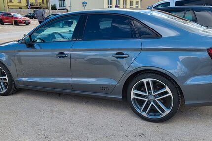 Audi A3 101.800 km 12.900 &euro; Eichstätt 85072