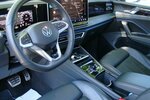 VW Tiguan R-Line BlackStyle 4M Pano AHK SHZ IQ Light 44.213 km 47.980 &euro; Falkensee 14612