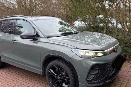 VW Tiguan 14.800 km 44.500 &euro; Peine 31228