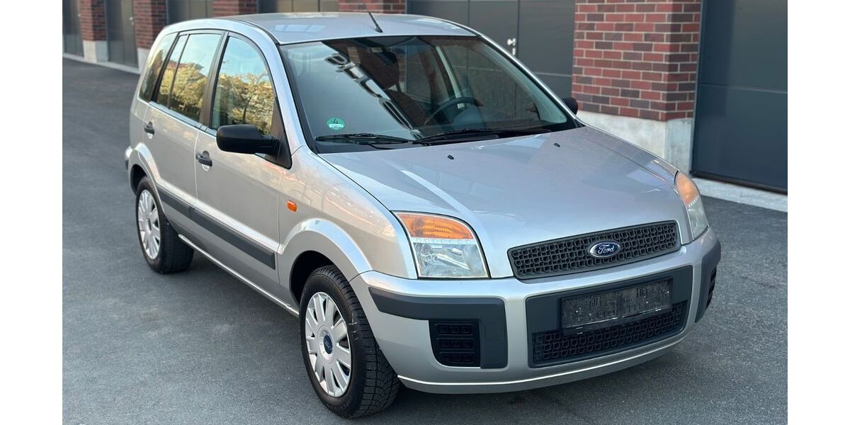 Ford Fusion 151.000 km 2.499 &euro; Essen 45326