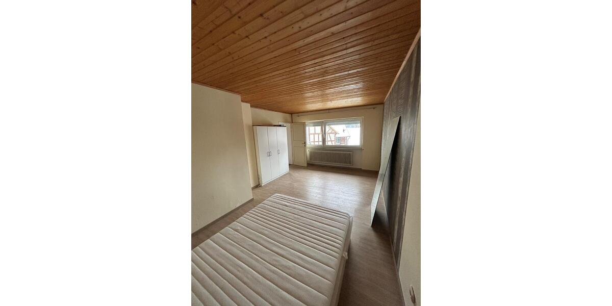 Einfamilienhaus Weimar (Lahn) - 4.5 Zimmer, 127 m&sup2;, 1.200&euro; | Angebot:26136503