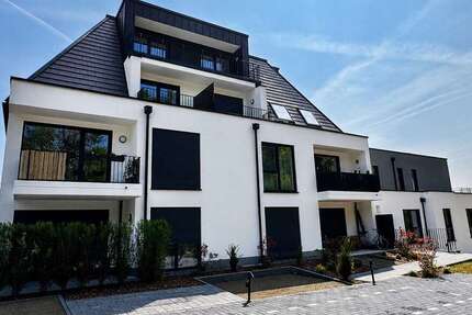 Wohnung Siegburg - 3 Zimmer, 119 m&sup2;, 1.980&euro; | Angebot:26398694