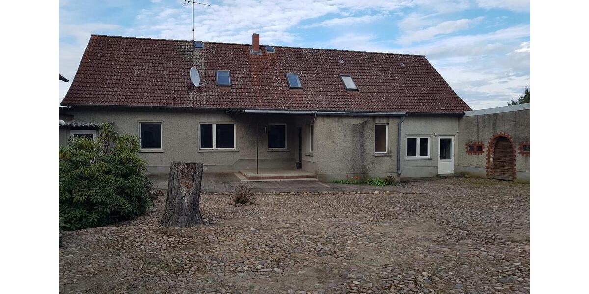 Bauernhaus, Landhaus Kalbe (Milde) - 4 Zimmer, 600 m&sup2;, 190.000&euro; | Angebot:26359121
