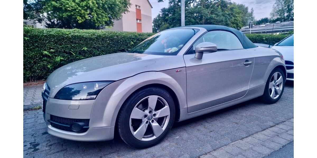 Audi TT 221.000 km 6.900 &euro; Langen 63225