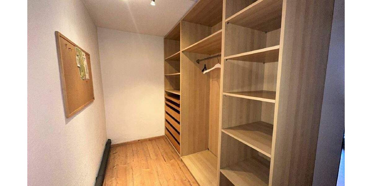 Mehrfamilienhaus, Wohnhaus Friedland Lichtenhagen - 8 Zimmer, 222 m&sup2;, 235.000&euro; | Angebot:25313840