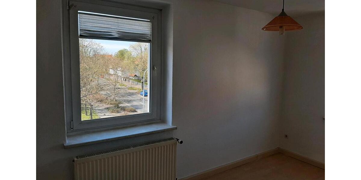 Etagenwohnung Südliches Anhalt - 3 Zimmer, 67 m&sup2;, 82.000&euro; | Angebot:26986950