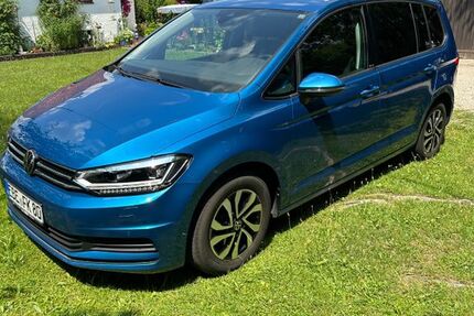 VW Touran 52.000 km 28.500 &euro; Grafing 85567