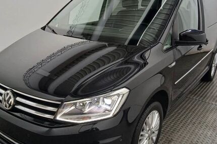 VW Caddy 136.000 km 16.980 &euro; Giesen 31180