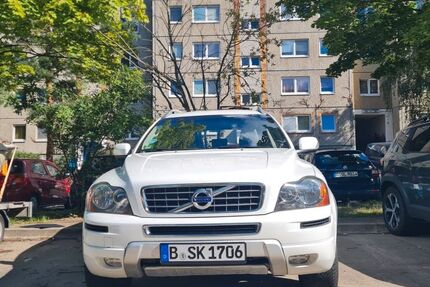 Volvo XC90 199.999 km 16.999 &euro; Berlin 12524