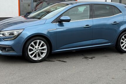 Renault Megane 134.000 km 9.799 &euro; Frankfurt am Main 60314