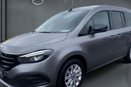 Mercedes-Benz EQT 22.835 km 25.999 &euro; Hamburg 21079
