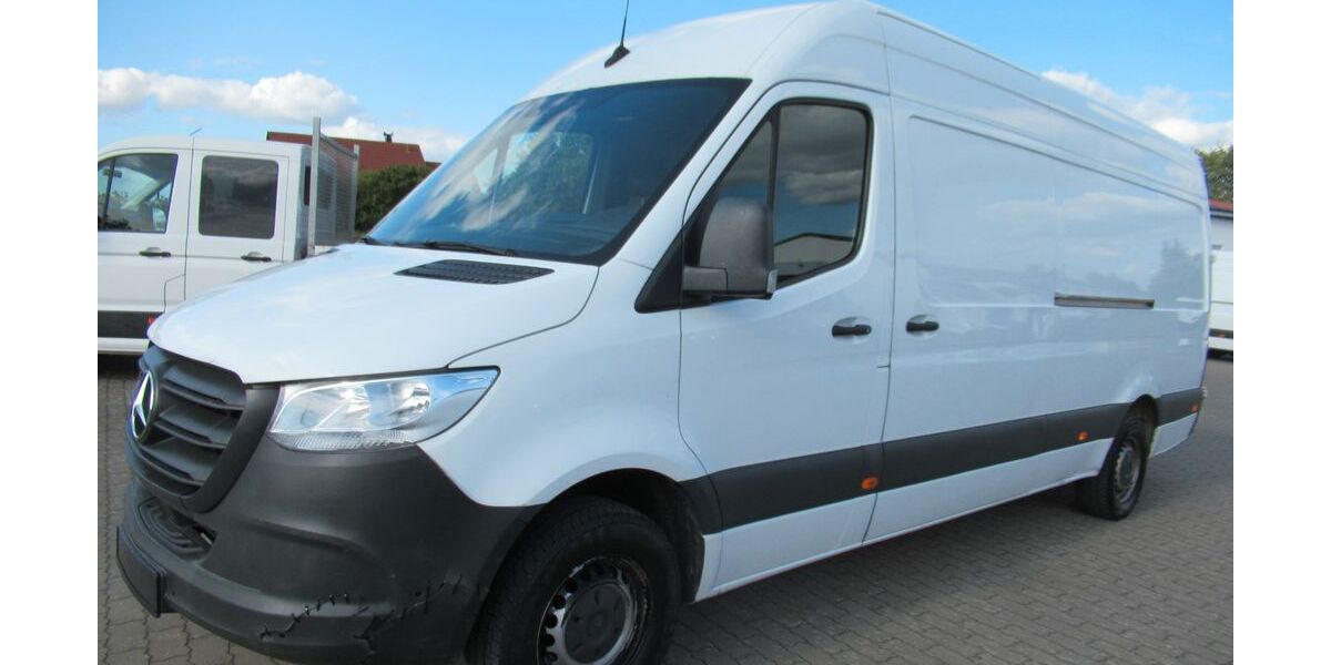 Mercedes-Benz Sprinter 242.221 km 17.100 &euro; Rattelsdorf 96179