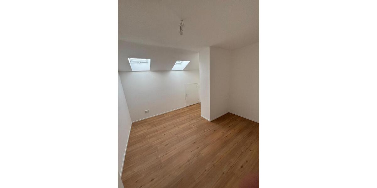 Dachgeschoßwohnung Lechbruck am See - 4 Zimmer, 110 m&sup2;, 430.000&euro; | Angebot:25145961