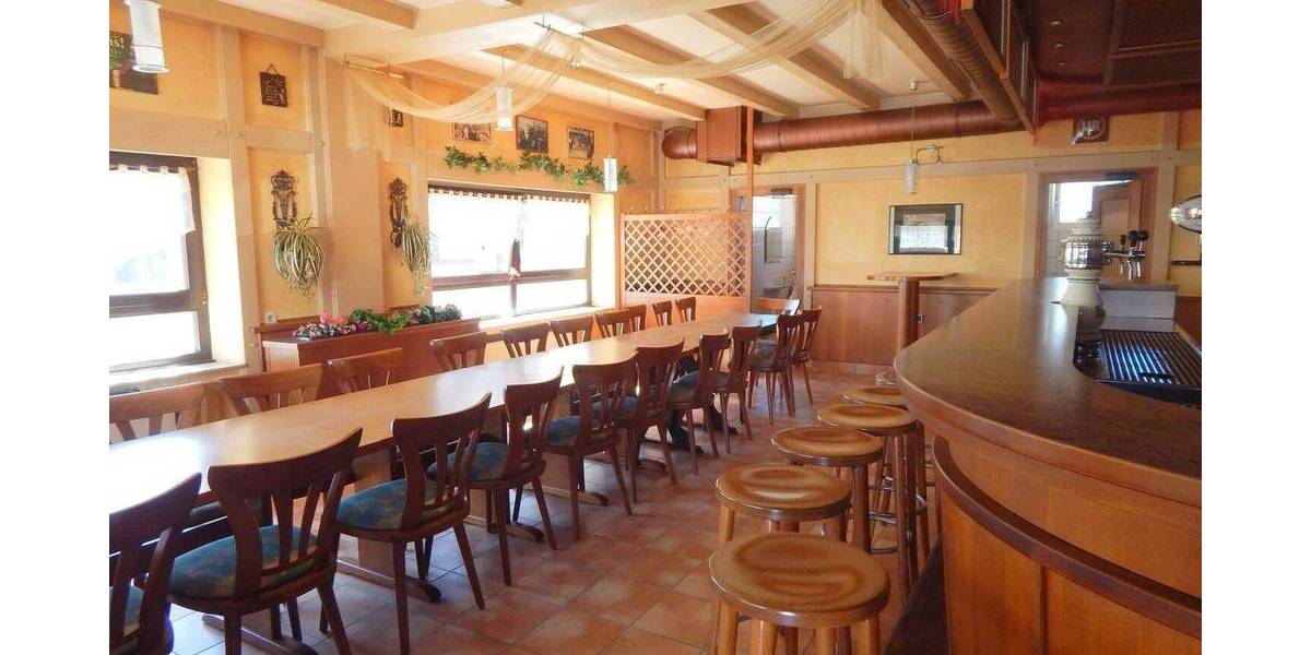 Gewerbeobjekt Losheim am See Wahlen - 2 Zimmer, 650&euro; | Angebot:26345692