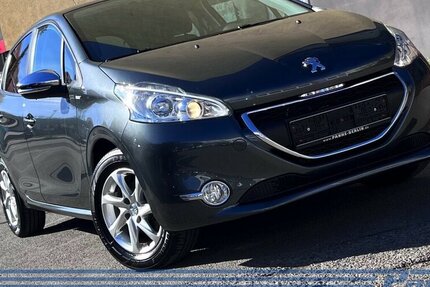 Peugeot 208 Style 1.2*SHZ*5trg*PDC*Klima*Blueto*Tempo* 73.611 km 5.980 &euro; Berlin 13187