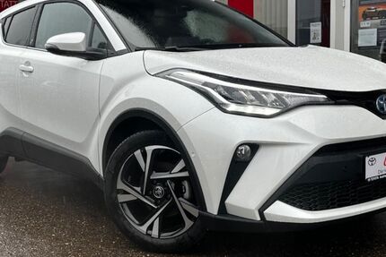 Toyota C-HR 6.900 km 29.490 € Villingen-Schwenningen 78056