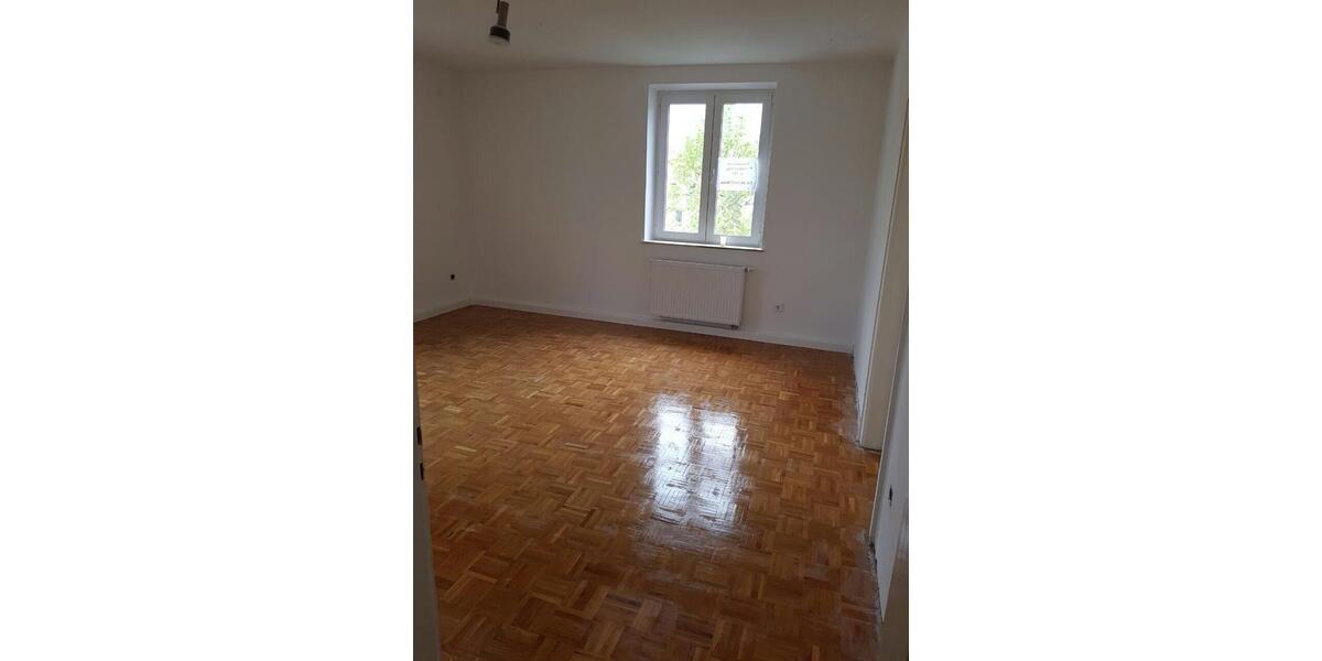 Schöne, helle 3-Zimmer-Wohnung in Röthenbach a. d. Pegnitz 3 zimmer