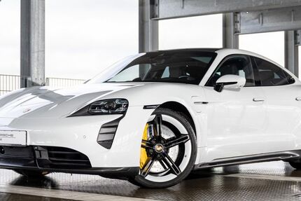 Porsche Taycan 57.600 km 75.880 &euro; Friedrichshafen 88045