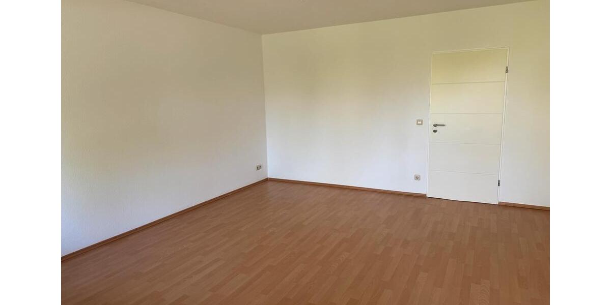 Etagenwohnung Trier Kürenz - 2 Zimmer, 67 m&sup2;, 850&euro; | Angebot:26407014