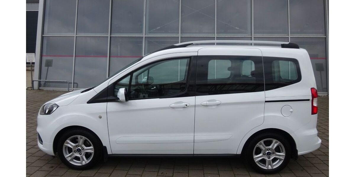 Ford Tourneo Courier 70.560 km 11.650 &euro; Steißlingen 78256
