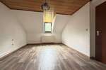 Gemütliche 3-Zimmer-Dachgeschosswohnung mit ca. 72 m² in Friedrichsthal-Bildstock - 3- Friedrichsthal | Angebot:27007927