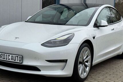 Tesla Model 3 97.000 km 25.900 &euro; Güstrow 18273