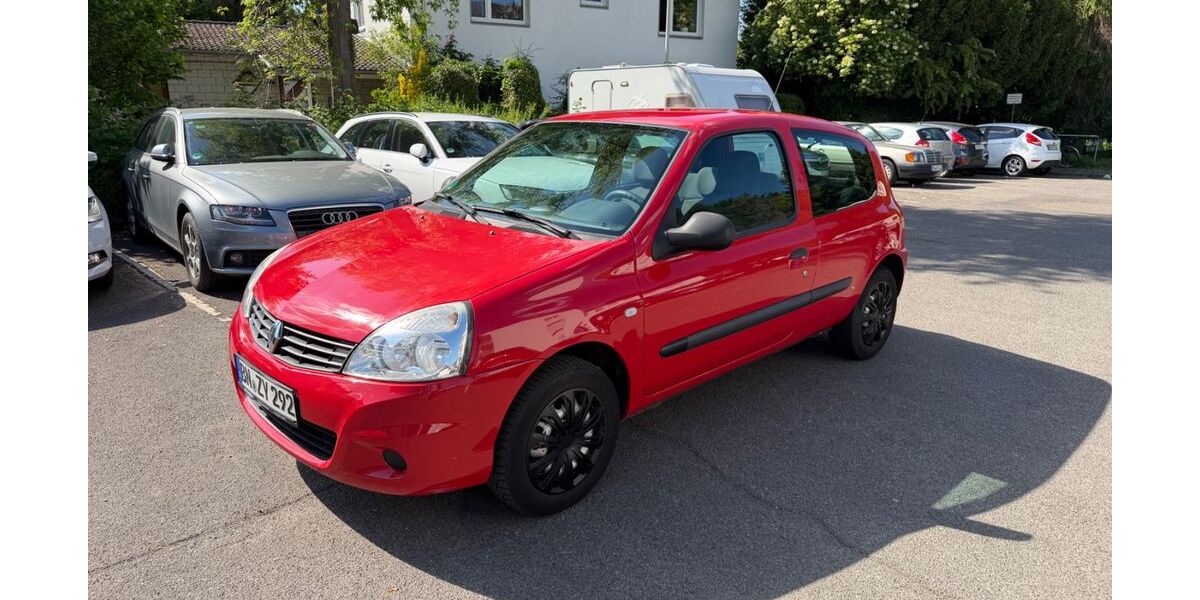 Renault Clio 161.300 km 790 &euro; Bonn 53129