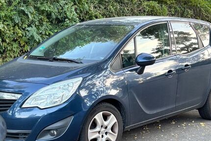 Opel Meriva 135.280 km 4.200 € Berlin 12355