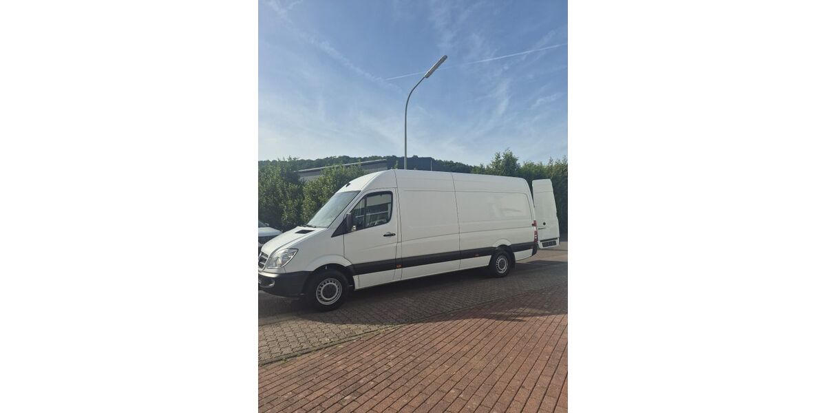 Mercedes-Benz Sprinter 168.570 km 14.042 &euro; Beckingen 66701