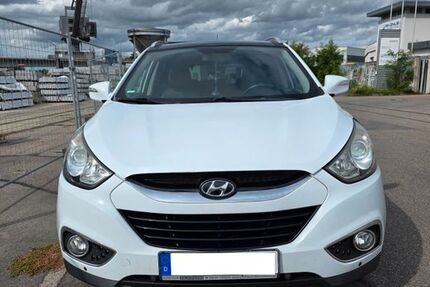Hyundai ix35 250.000 km 5.999 &euro; Weil am Rhein 79576