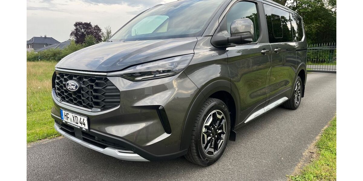 Ford Tourneo Custom 8.000 km 53.400 &euro; Bünde 32257