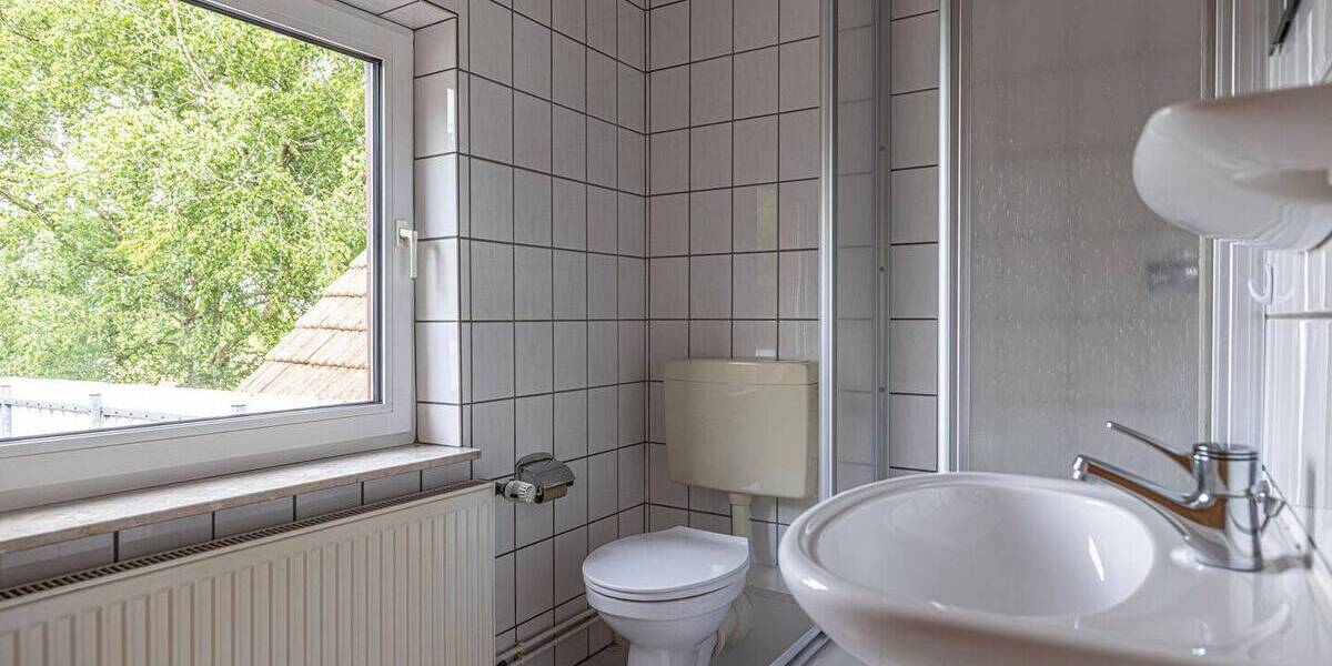 Einfamilienhaus Blomberg - 8 Zimmer, 189 m&sup2;, 225.000&euro; | Angebot:25815052