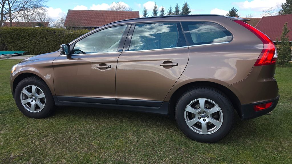 Volvo XC60 164.000 km 11.700 &euro; Märkische Heide 15913