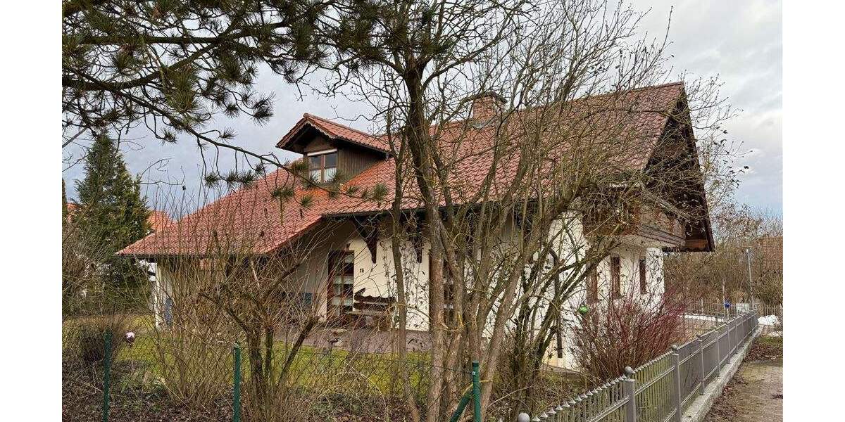 Einfamilienhaus Geiselhöring - 6 Zimmer, 237 m&sup2;, 1.300&euro; | Angebot:25562903