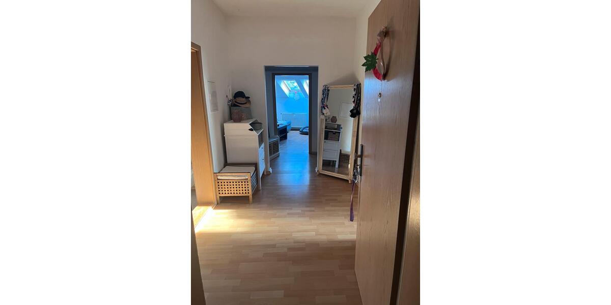 Dachgeschoßwohnung Woldegk - 4 Zimmer, 93 m&sup2;, 850&euro; | Angebot:25312128
