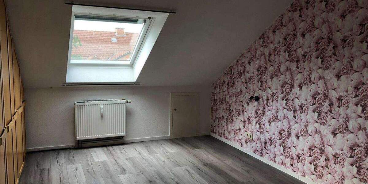 Etagenwohnung Warburg - 2 Zimmer, 79 m&sup2;, 189.000&euro; | Angebot:25673416