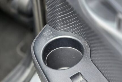 Toyota C-HR 79.000 km 20.250 &euro; Hamburg 22559