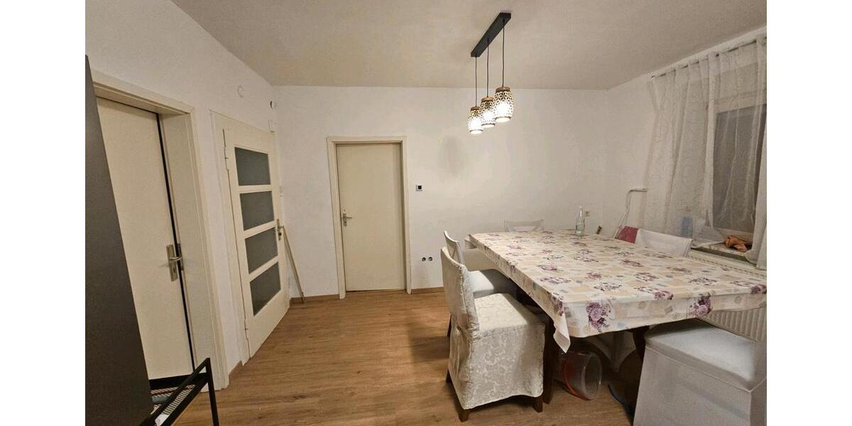 Erdgeschoßwohnung Ramstein-Miesenbach Miesenbach - 2 Zimmer, 90 m&sup2;, 1.800&euro; | Angebot:25841248