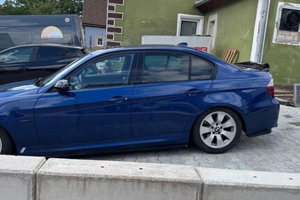 BMW 320 250.000 km 5.200 &euro; Dittenheim 91723