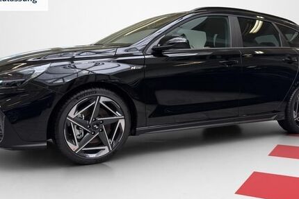 Hyundai i30 4.500 km 27.500 &euro; Itzehoe 25524