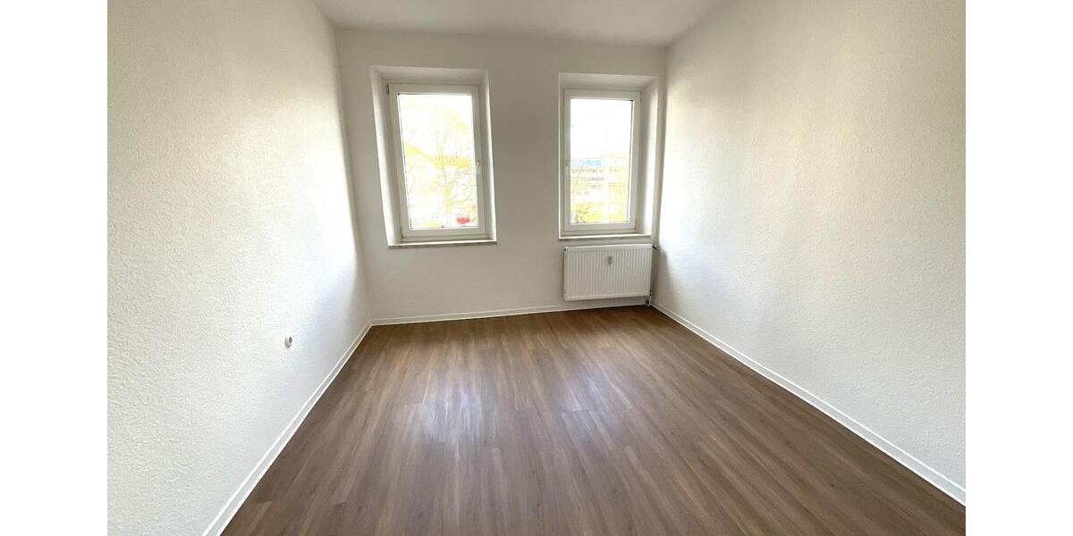 Etagenwohnung Nürnberg Hasenbuck - 4 Zimmer, 84 m&sup2;, 834&euro; | Angebot:26409615