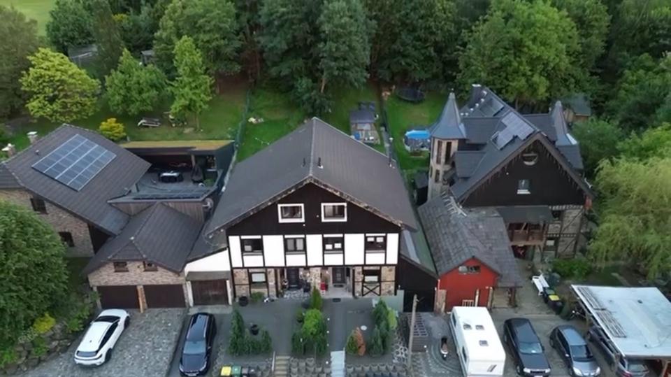 Einziehen & Wohlfühlen: Gepflegte Doppelhaushälfte, ruhige Lage 4 zimmer