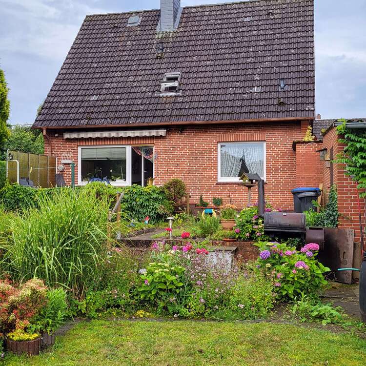Haus zum Kaufen in LauenburgElbe 180.000 € 87 m²