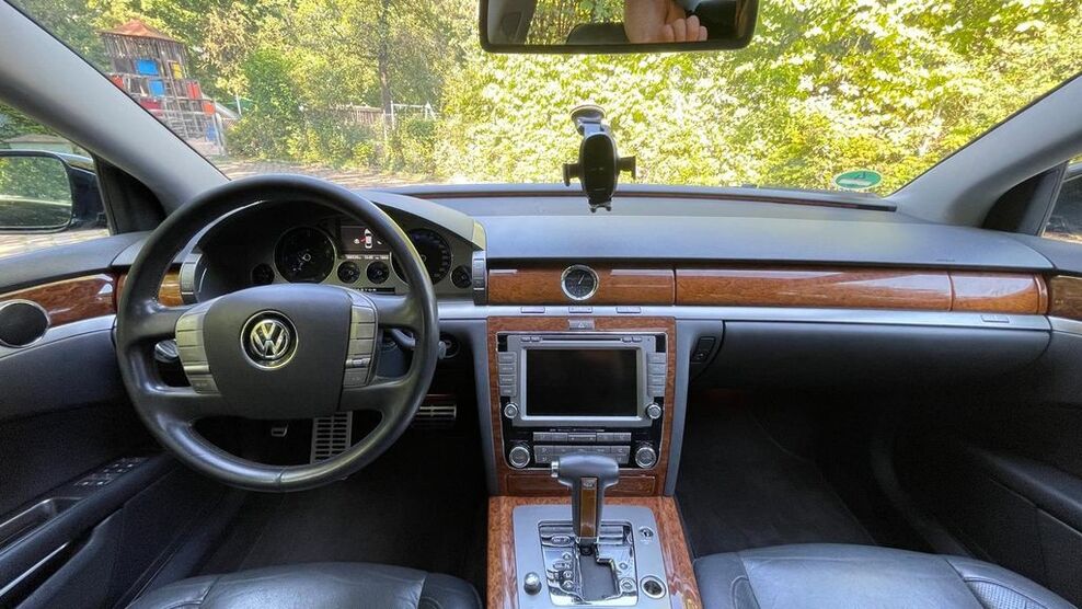 VW Phaeton 388.000 km 6.900 € Roßtal 90574