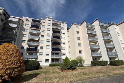 Bad Homburg - Kirdorf: Großzügige 4-Zimmer – Wohnen mit viel Platz - Wohnung Bad Homburg Gonzenheim | Angebot:27333310