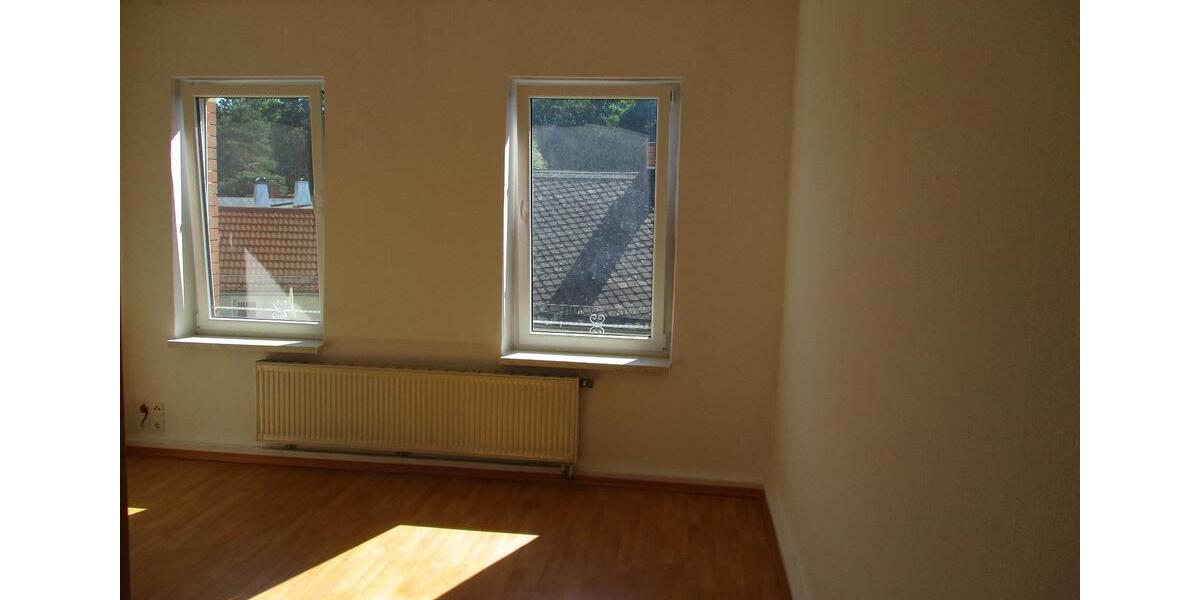 Etagenwohnung Greiz - 4 Zimmer, 80 m&sup2;, 429&euro; | Angebot:24803325