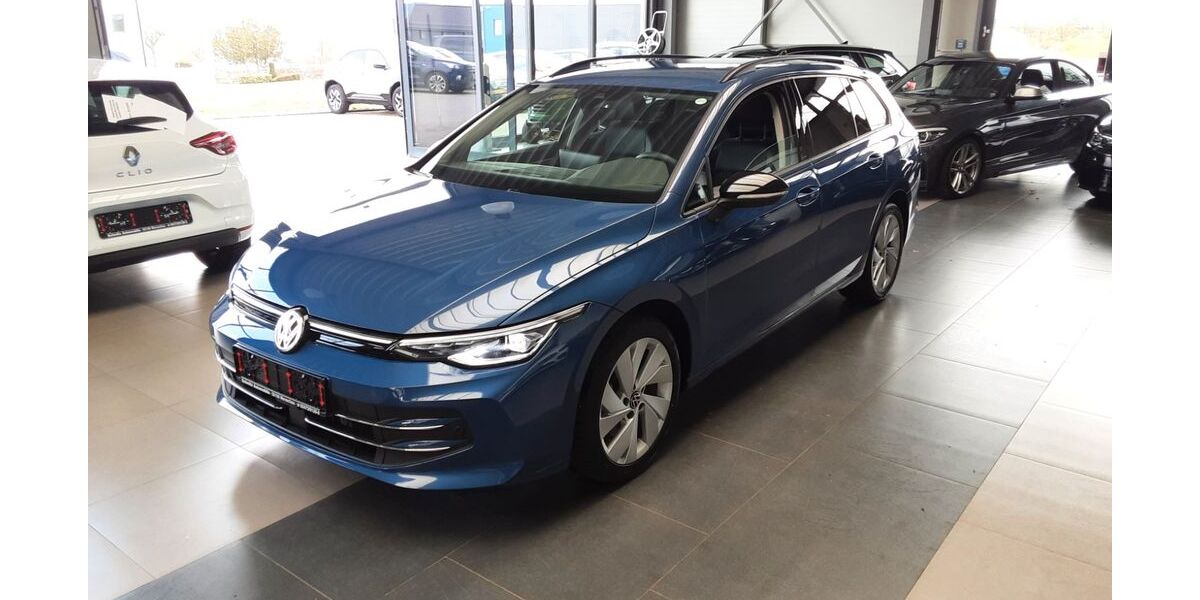 VW Golf 17.100 km 28.890 &euro; Monschau (bei Aachen) 52156