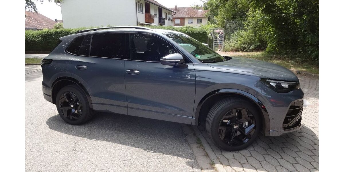 VW Tiguan 17.000 km 51.000 &euro; Waldkraiburg 84478