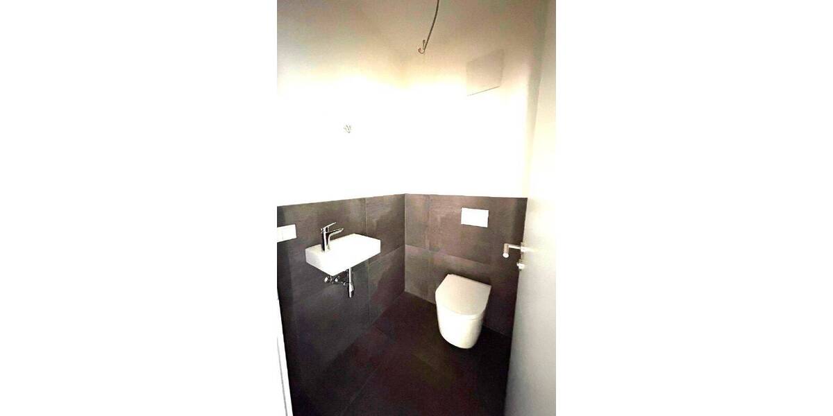 Etagenwohnung PETERSBERG BÖCKELS Böckels - 4 Zimmer, 147 m&sup2;, 1.620&euro; | Angebot:26804504