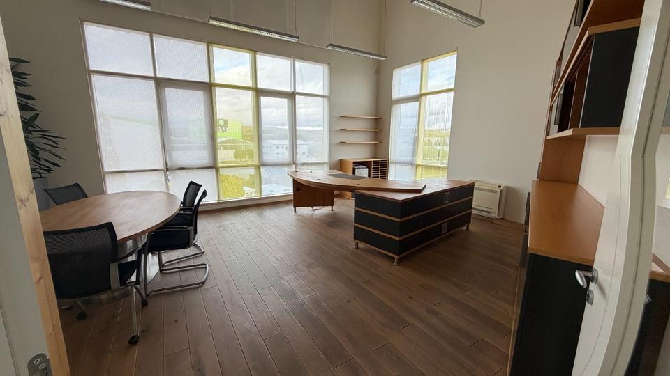 Gewerbeobjekt Kaufungen - 3.820&euro; | Angebot:24802408